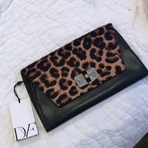 PRICE NEGOTIABLE DVF cheetah clutch brand new
